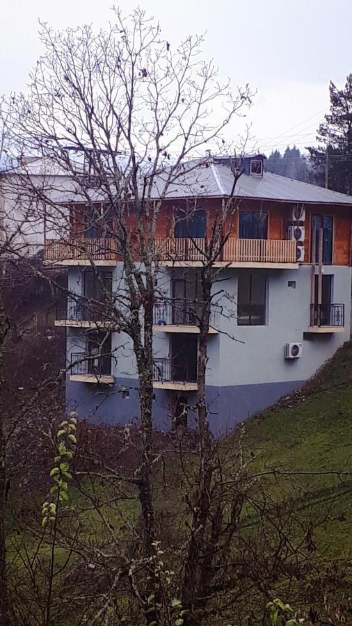 Hotel Khulo Lnn Esterno foto