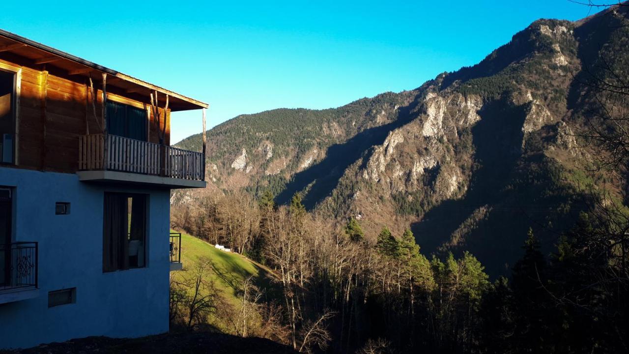Hotel Khulo Lnn Esterno foto