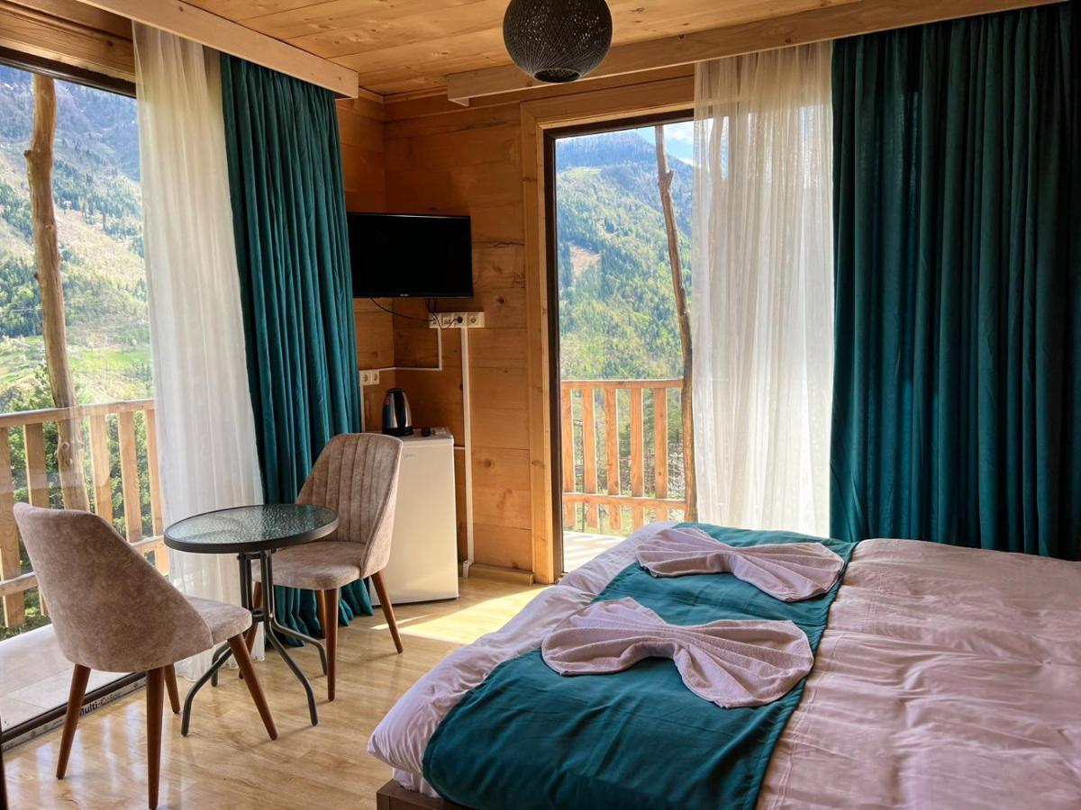 Hotel Khulo Lnn Esterno foto