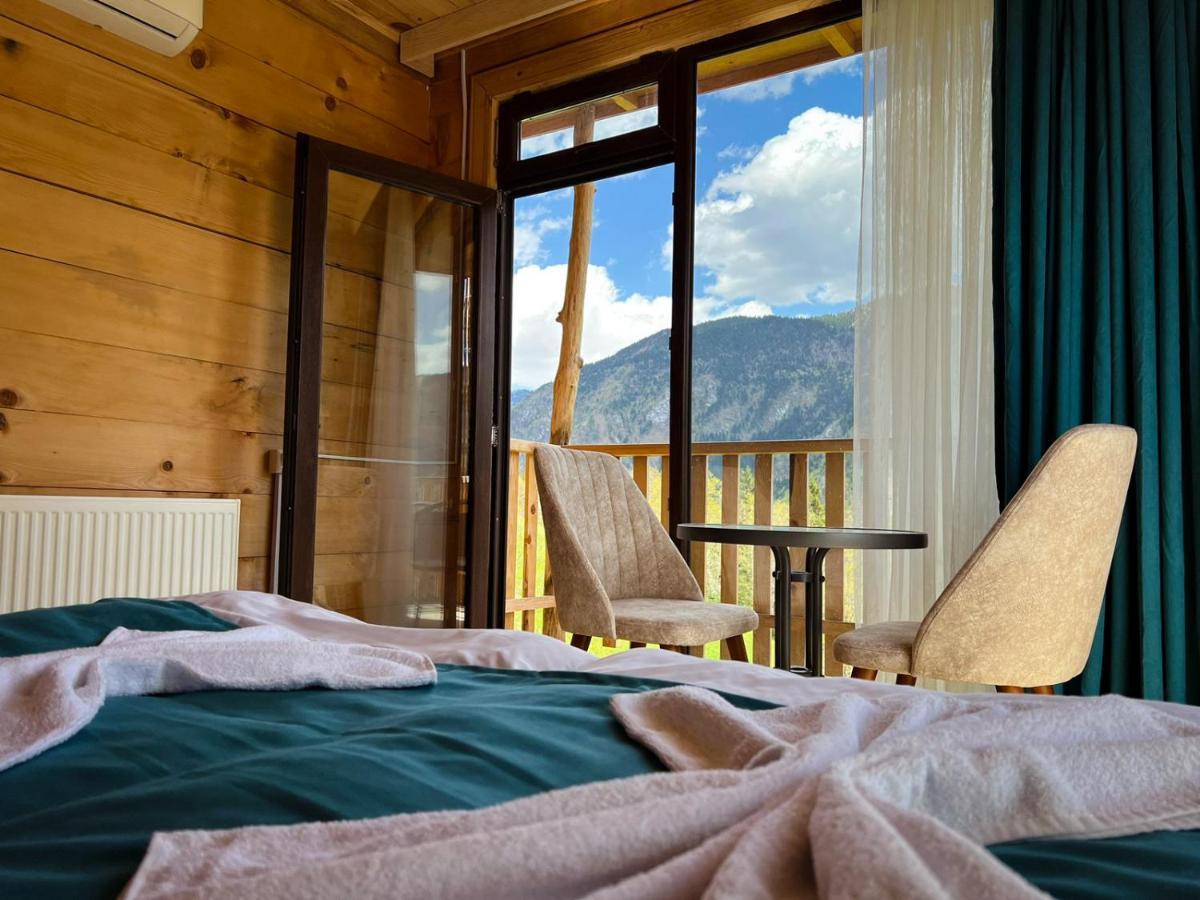 Hotel Khulo Lnn Esterno foto